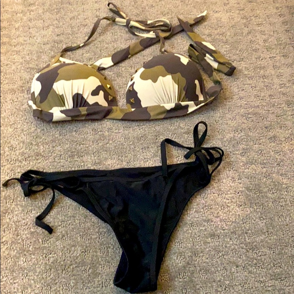Bathing suit